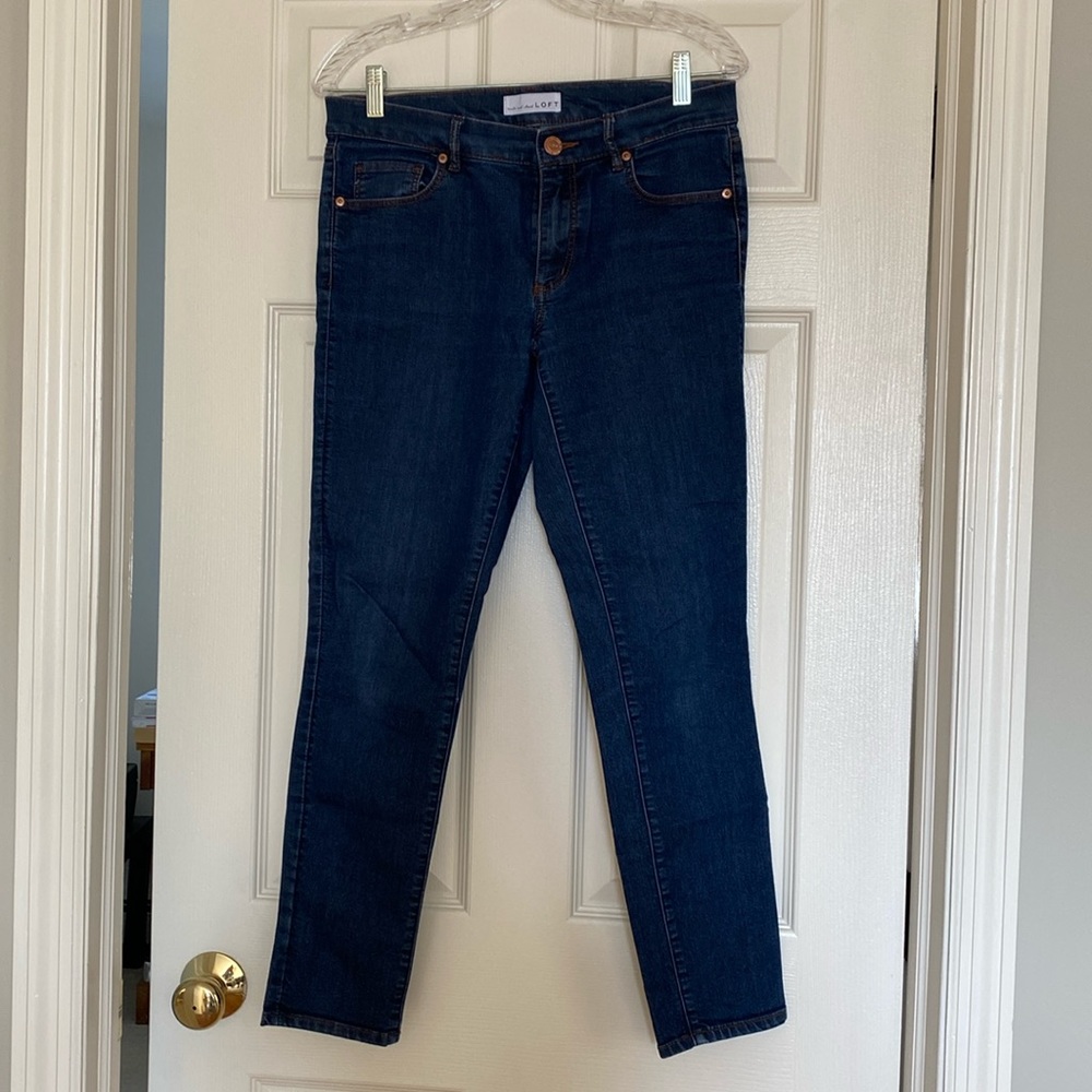 LOFT modern skinny jeans.